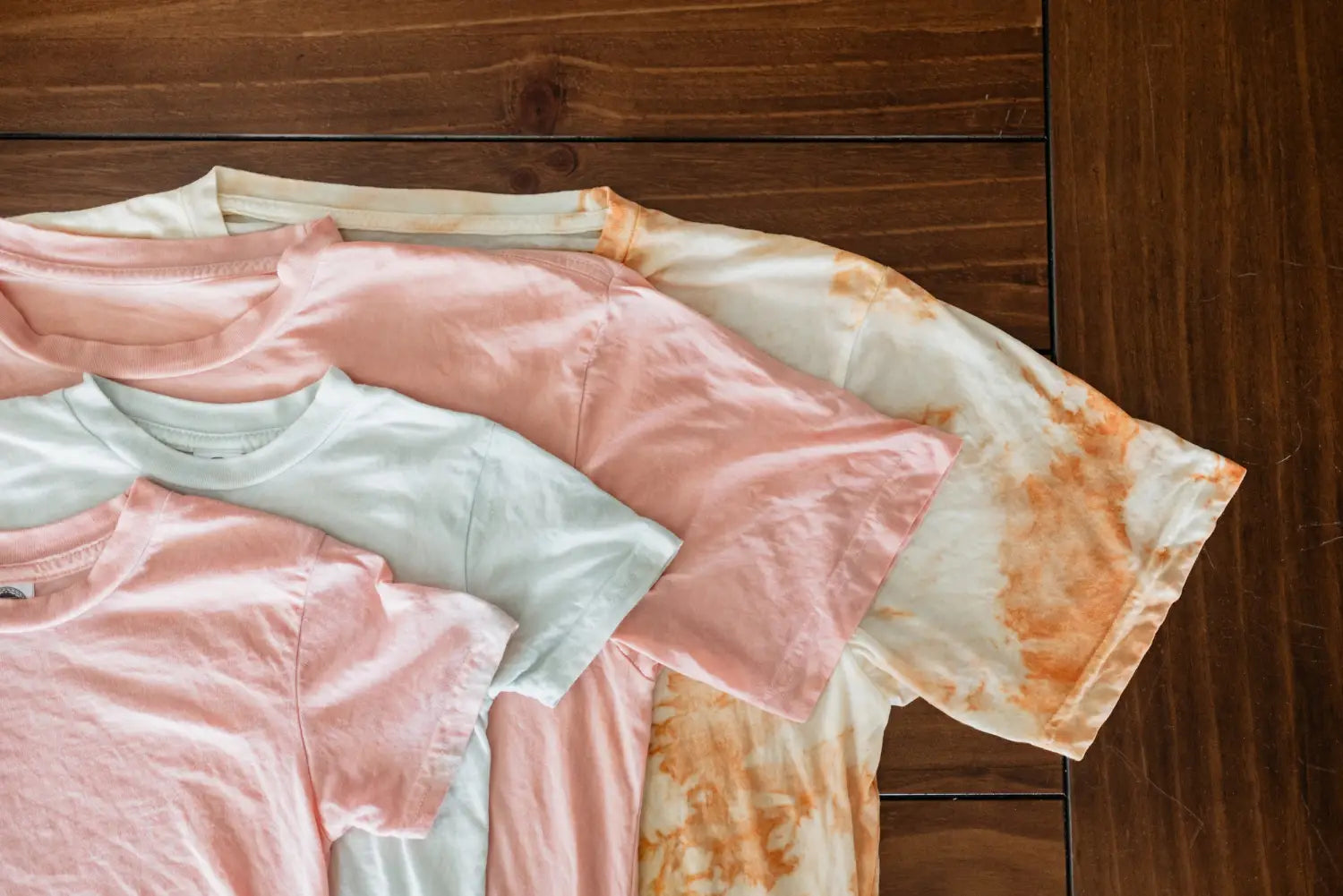 Live Colorfully: A Look at Natural Garment Dyes