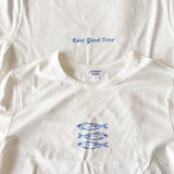 Reel Good Time Signature Mom Crop