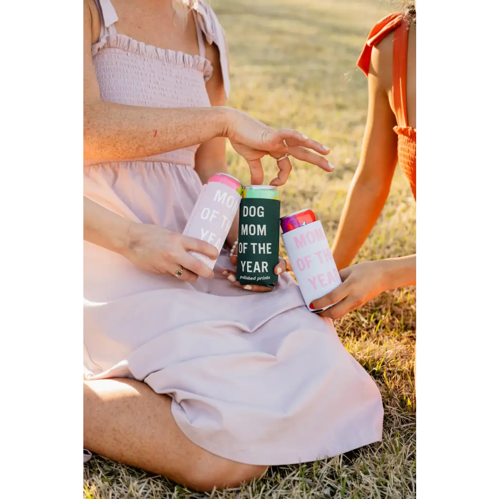 Mom of the Year Seltzer Koozie – Polished Prints