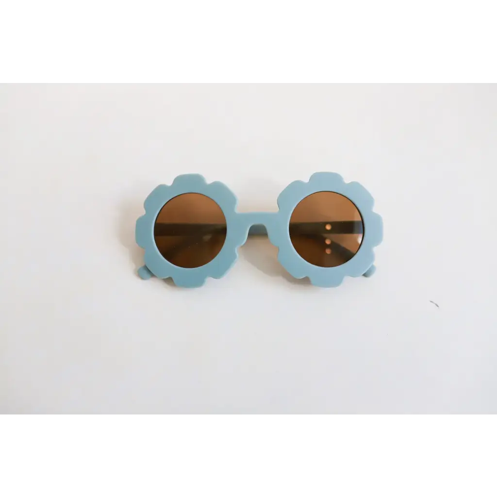 Light blue flower retro sunglasses with brown lenses for toddlers in pastel colors