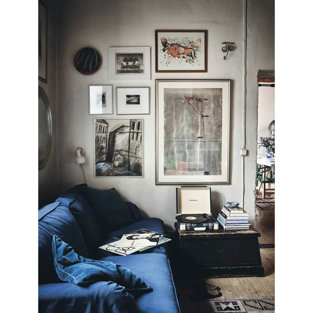 Vintage black and cream Happy Homes record player on wooden chest