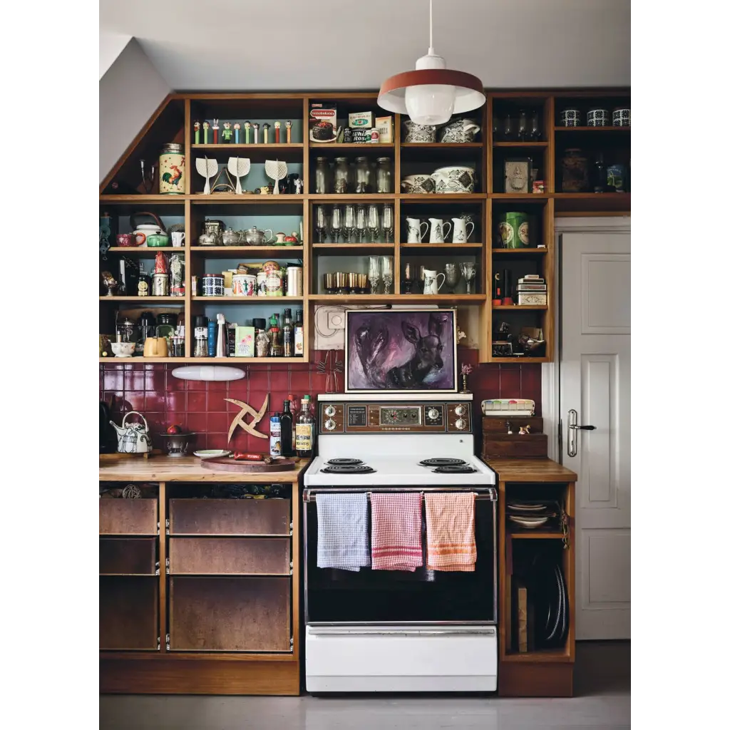 Happy Homes white electric stove with 3 burners and oven