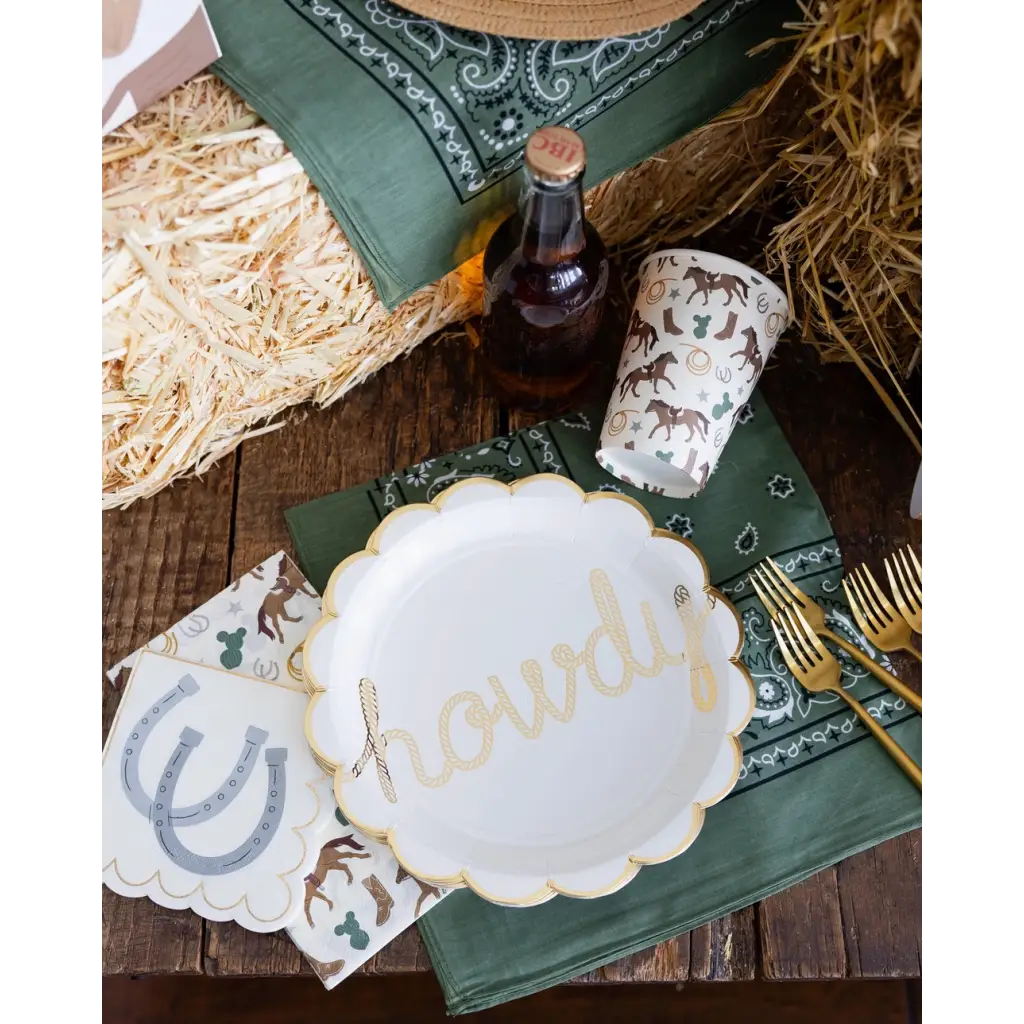 Cowboy-themed Howdy Horseshoe Cocktail Napkins for your Western party fun