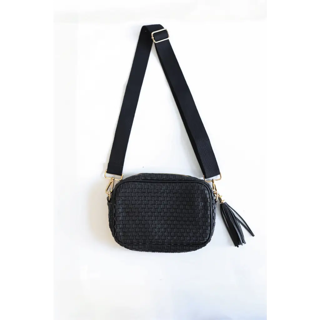 Lucy Woven Camera Bag | Solid Black - 230 Adult Bags