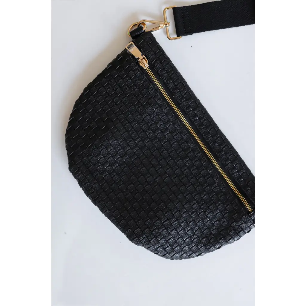 Lucy Woven Sling Bag | Solid Black - 230 Adult Bags