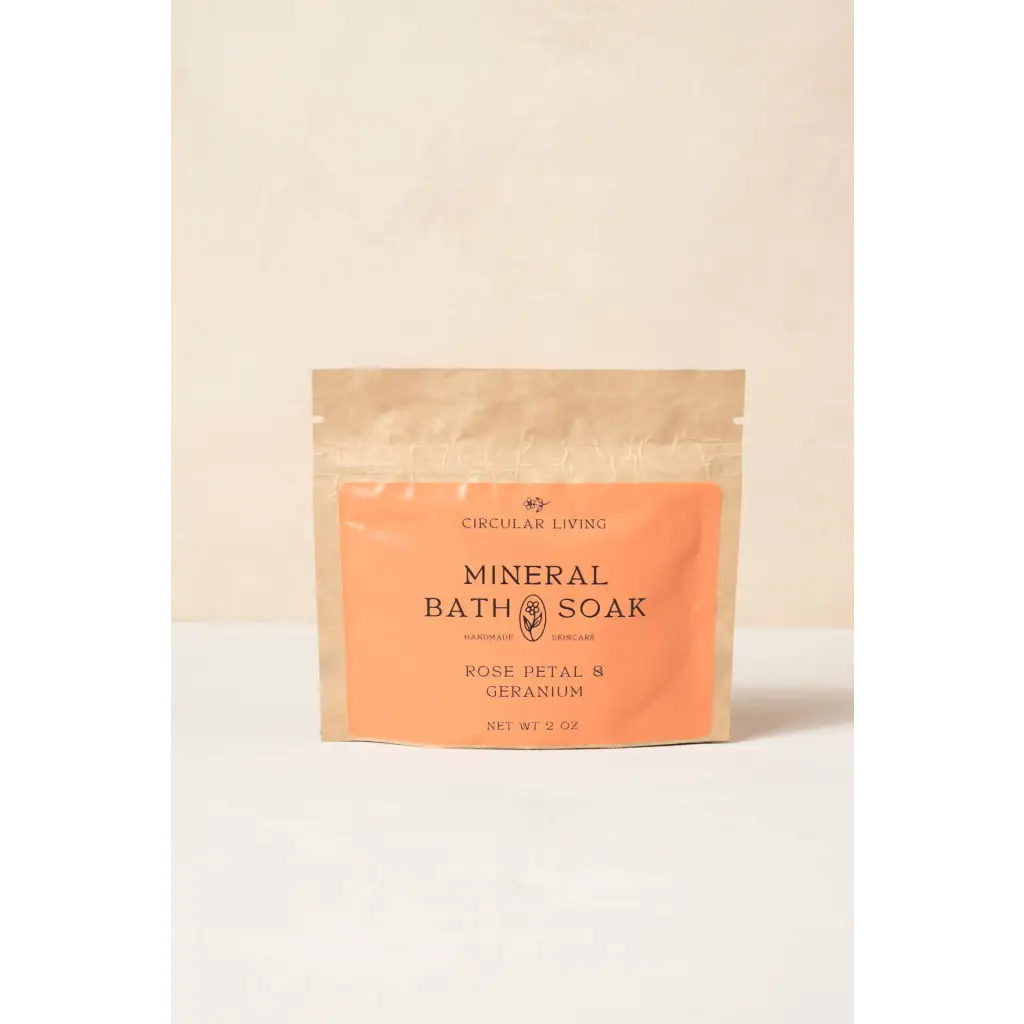 Rose petal and geranium mineral bath soak sachet pouch