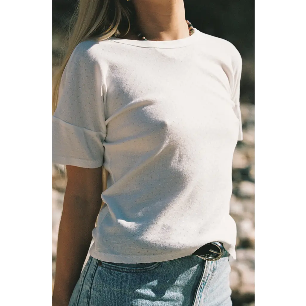 Petit pointelle organic cotton tee with rolled sleeves and round neck