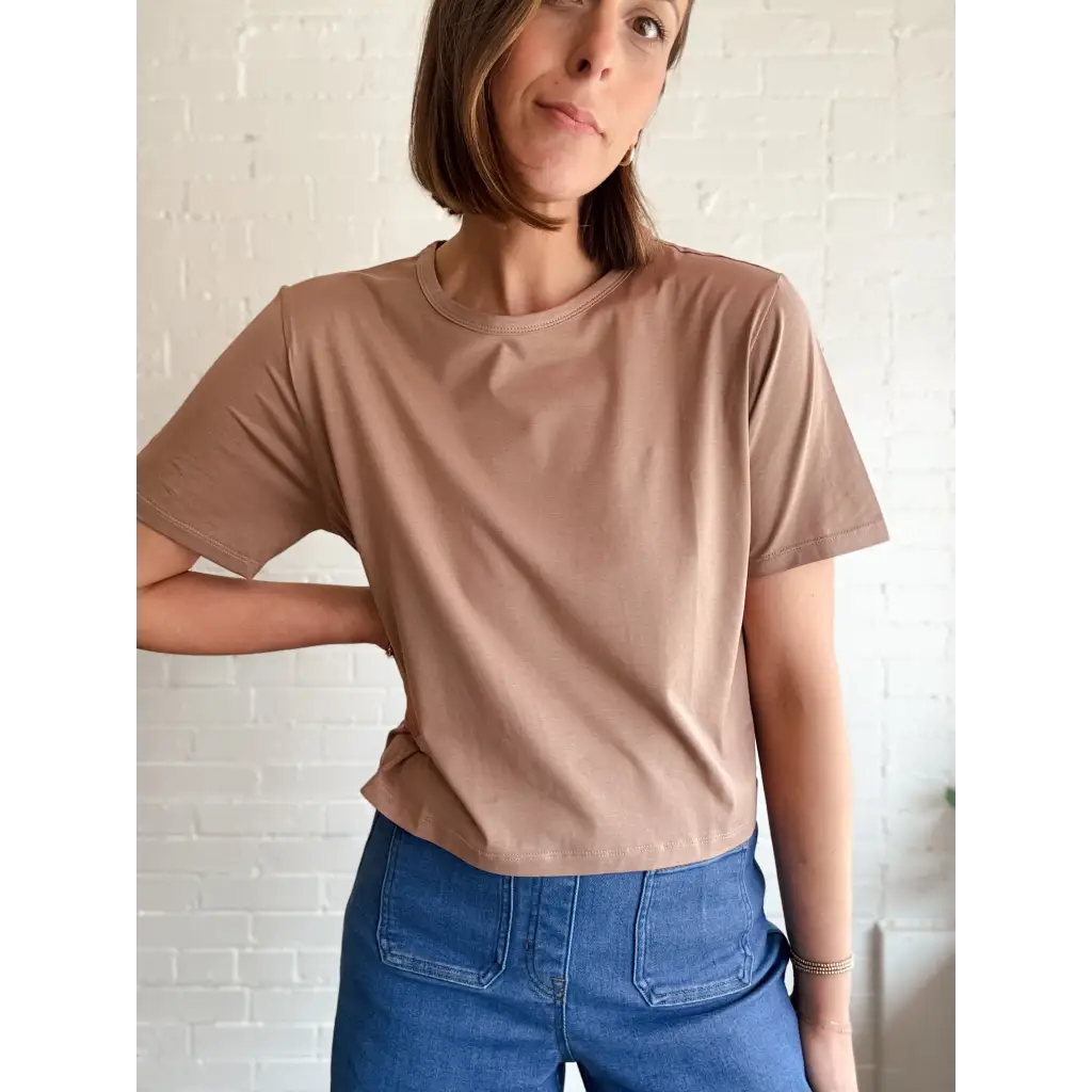 Brown mom crop t-shirt with polished prints, perfect for stylish women’s clothes